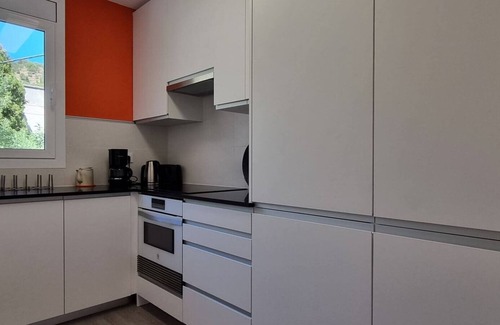 Almadraba-Canyelles Apartment | Roses sea view Canyelles beach Costa Brava AV-10