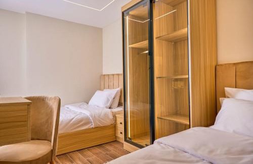 Al Haram Hostel | Rotana Pyramids View