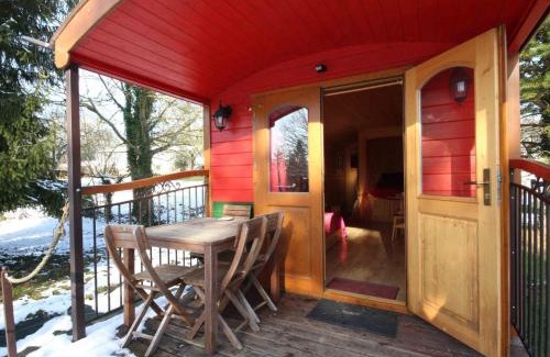 Radon House | Roulotte spacieuse avec terrasse, baldaquin & jeux pour enfants - FR-1-497-130