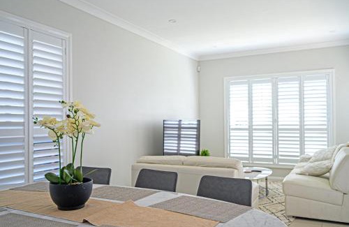 Rouse Hill House | Rousehill Sweet Spacious 4BR Quiet House