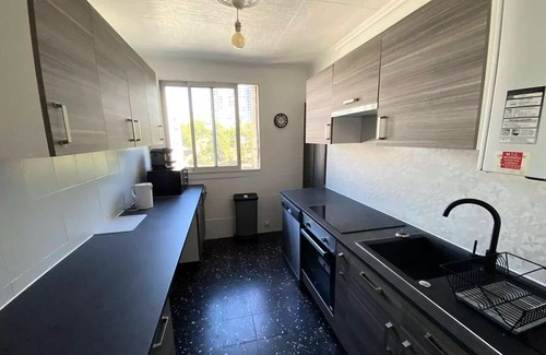 La Panouse Apartment | Rouviere Residence - Large apartment Sea view Budget Mastered