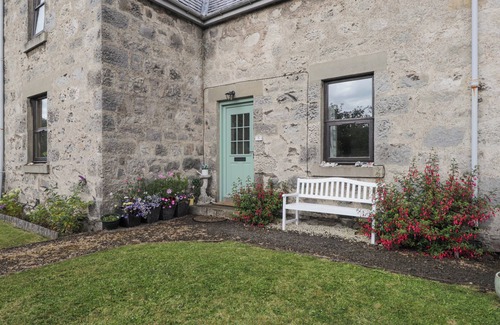 Brora Cottage | ROWAN TREE HOUSE, pet friendly, with open fire in Brora, Sutherland