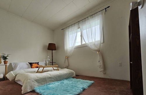 Sydney House | Rowshan dinner+breakfast included