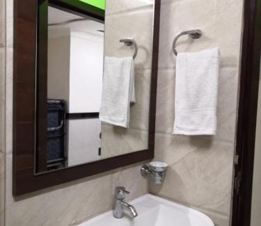 Dharmatala Hotel | Roy and Roy Guest House