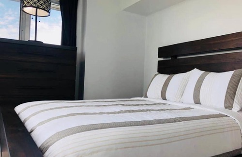 CityPlace Apartment | Royal Corner Suite w/ 1 Large Bed + Den