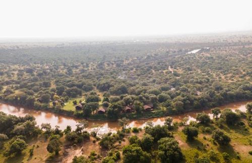 Aitong Cabin | Royal Mara Safari Lodge