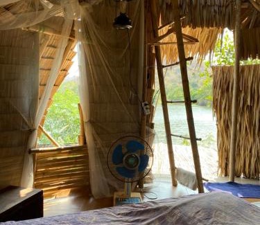 Ratchaburi Other | Royal mountain Hut