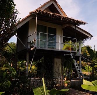 Ratchaburi Ski Chalet | Royal mountain lake view