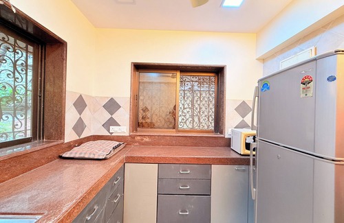 Aarey Colony Villa | Royal Palms 8BHK Luxury Spacez Villa Surrounded by Lush Green Gardens