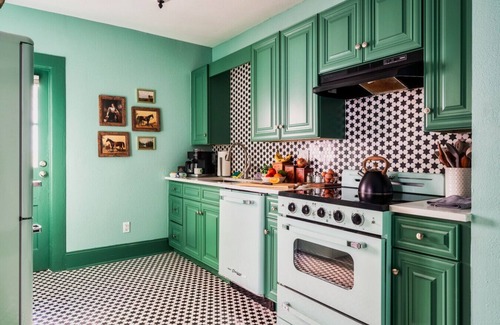 Wesley Heights House | Royal Treatment as Featured in Charlotte Magazine