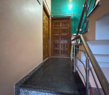 Begusarai Apartment | ROYALS By TETRI SADAN ALUXE STAY