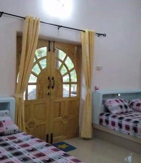 Suan Phueng Resort | Ruen Karlae