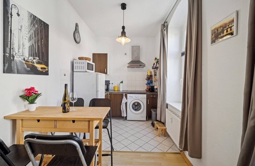 Gruna Apartment | Ruhige Wohnung Nähe Dresden Panometer & Pferde Rennbahn Gratis Parkplatz