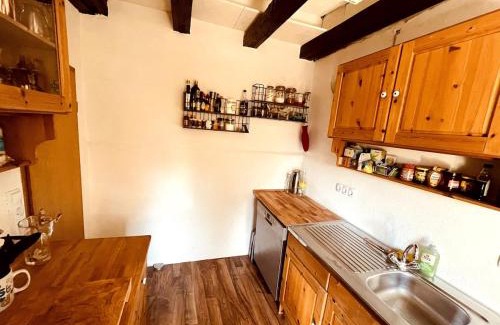 Kaiserpfalz House | Ruhiges Häuschen am Wald mit Kamin, Terrasse