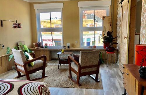 Stadhuis Apartment | Ruime studio 'In de drie koningen' in hartje Middelburg