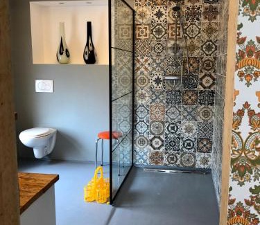 Stadhuis Apartment | Ruime studio 'In de drie koningen' in hartje Middelburg