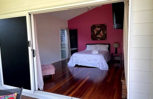 Fraser Coast House | Rumah Pantai - right on the beach!