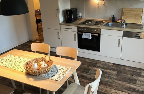 Großheide Apartment | Rural and central - vacation between moor and sea