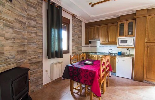 Pinofranqueado Cottage | Rural Apartments El Prado* for 4 people Las Hurdes ATR-CC0041