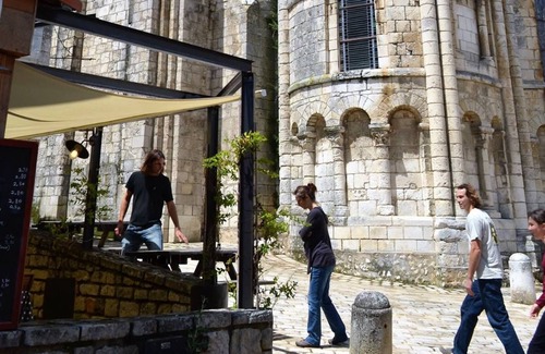 Bussiere-Poitevine Cottage | Rural Gite with Scandinavian wood fired hot tub