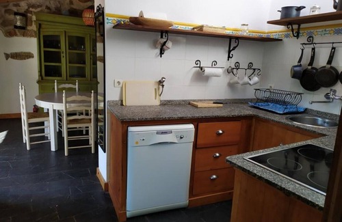 Almenara de Tormes Cottage | Rural house with private garden