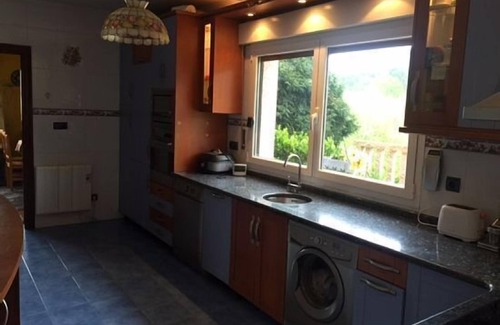 Traslavina Cottage | Rural house (full rental) Chalet in Arcentales for 12 people