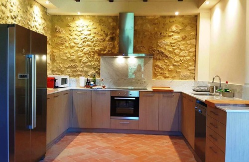 Queixas House | Rural house in Girona. 11 bedrooms, up to 30 people, private pool.