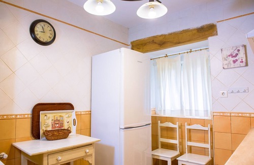 Sotillo de Sanabria Cottage | Rural house with two floors for 7 people