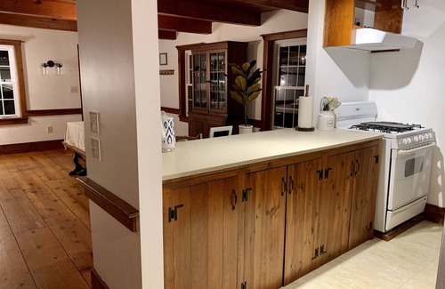 Little Compton House | Rustic and family-friendly bow house, close to South Shore Beach