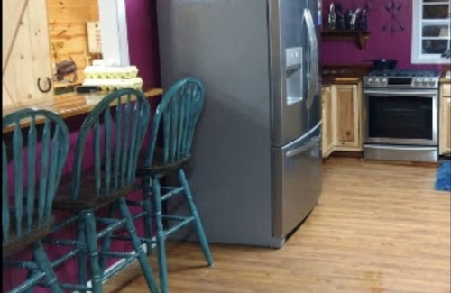 Altamont Cabin | Rustic bunkhouse on authentic working ranch in the beautiful Tennessee mountains