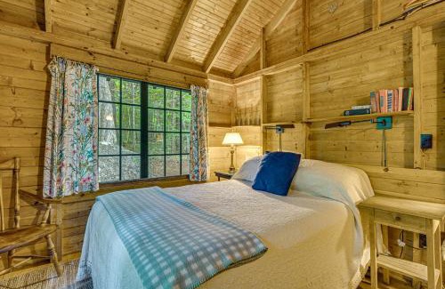 Holderness House | Rustic Cabin with Squam Lake Access and Fireplace!