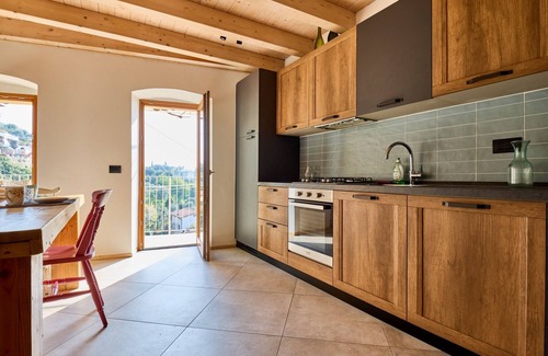 Porto Apartment | Rustic Family-Friendly House