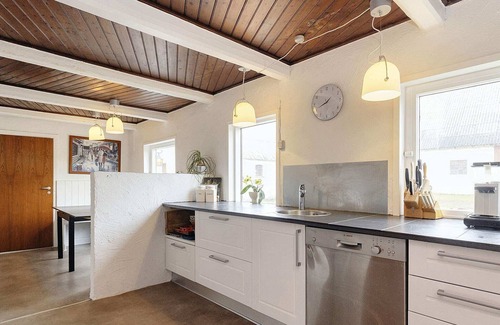 Aabybro House | Rustic Farmhouse Getaway - By Traum Ferienwohnungen