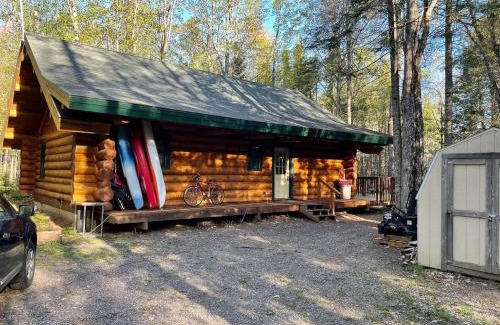 Michigamme House | Rustic Lake Michigamme Hideaway