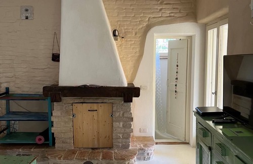 Bettolelle House | Rustic villa nestled in the Marche hills 10 minutes from the beach.