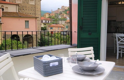 Dolcedo Apartment | Rustico in Dolcedo in pleasant location | Ap03