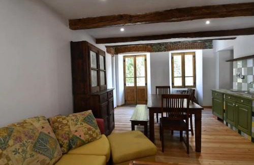 Ronco Canavese Apartment | Rustico nel Parco Nazionale