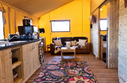 Seend Apartment | Rusty Lane, Safari Lodge