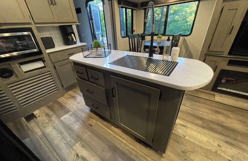 Dunlow House | RV/Camper in wilderness of Dunlow WV