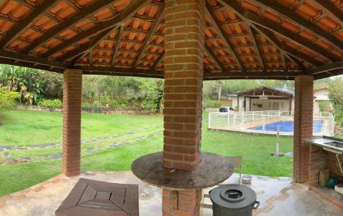 Aruja House | Sítio Estância do Vale