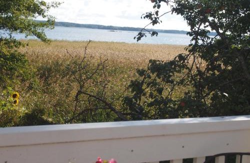 Loviisa Bed & Breakfast | Söderstrand B&B Pihlaja Room