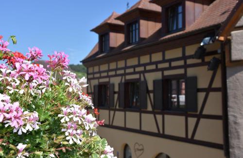 Bergheim Apartment | S'Harzala Taupe