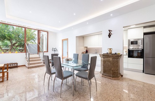 Son Carrio House | SA LLIMONERA - Charming town house with patio and garden Free WiFi