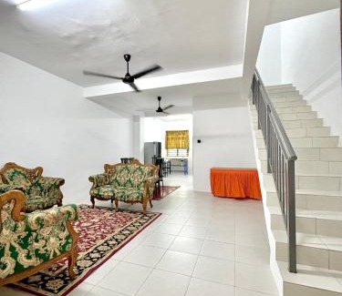 Durian Tunggal House | SA Homestay