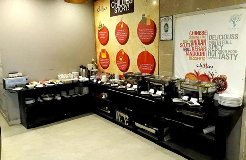 Perambur Purasavakam Hotel | Saaral Residency