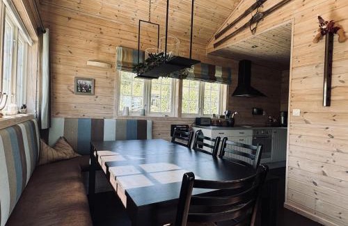 Hol Municipality House | Saballie - Cosy cabin - sunny location!