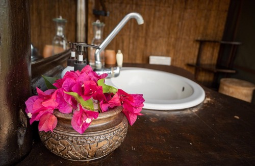 Selous Game Reserve Cabin | Sable Mountain Lodge