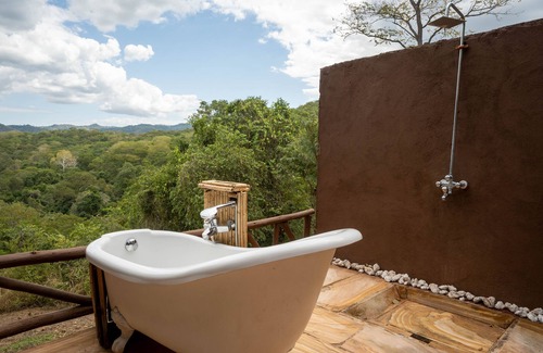 Selous Game Reserve Cabin | Sable Mountain Lodge