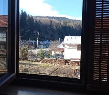 Tatariv House | Sadyba Yalivets