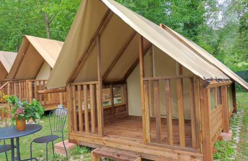 Force Other | Saecula Natural Village Experience